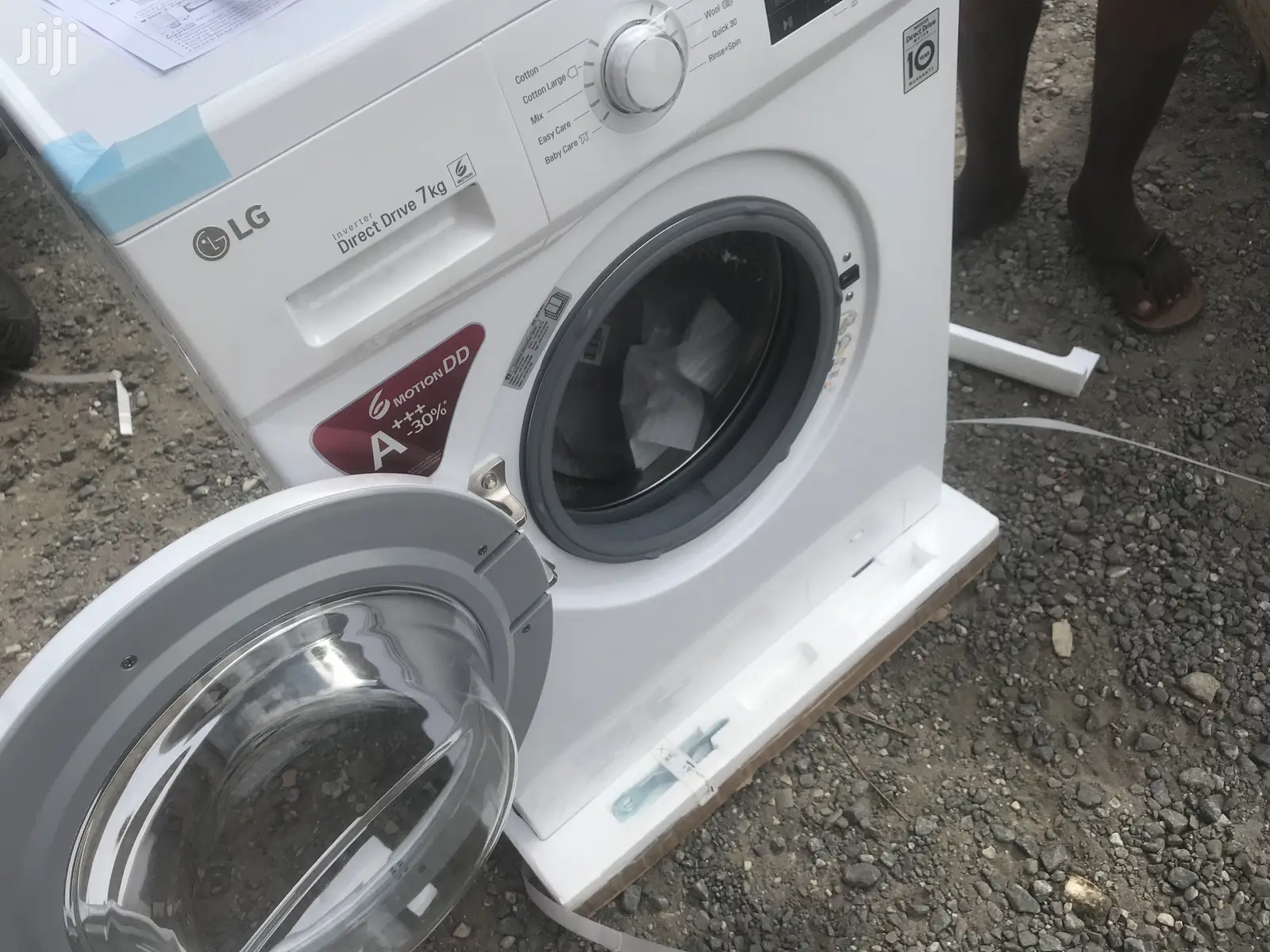 LG Front Load Washer, 7 Kg, 6 Motion Direct Drive