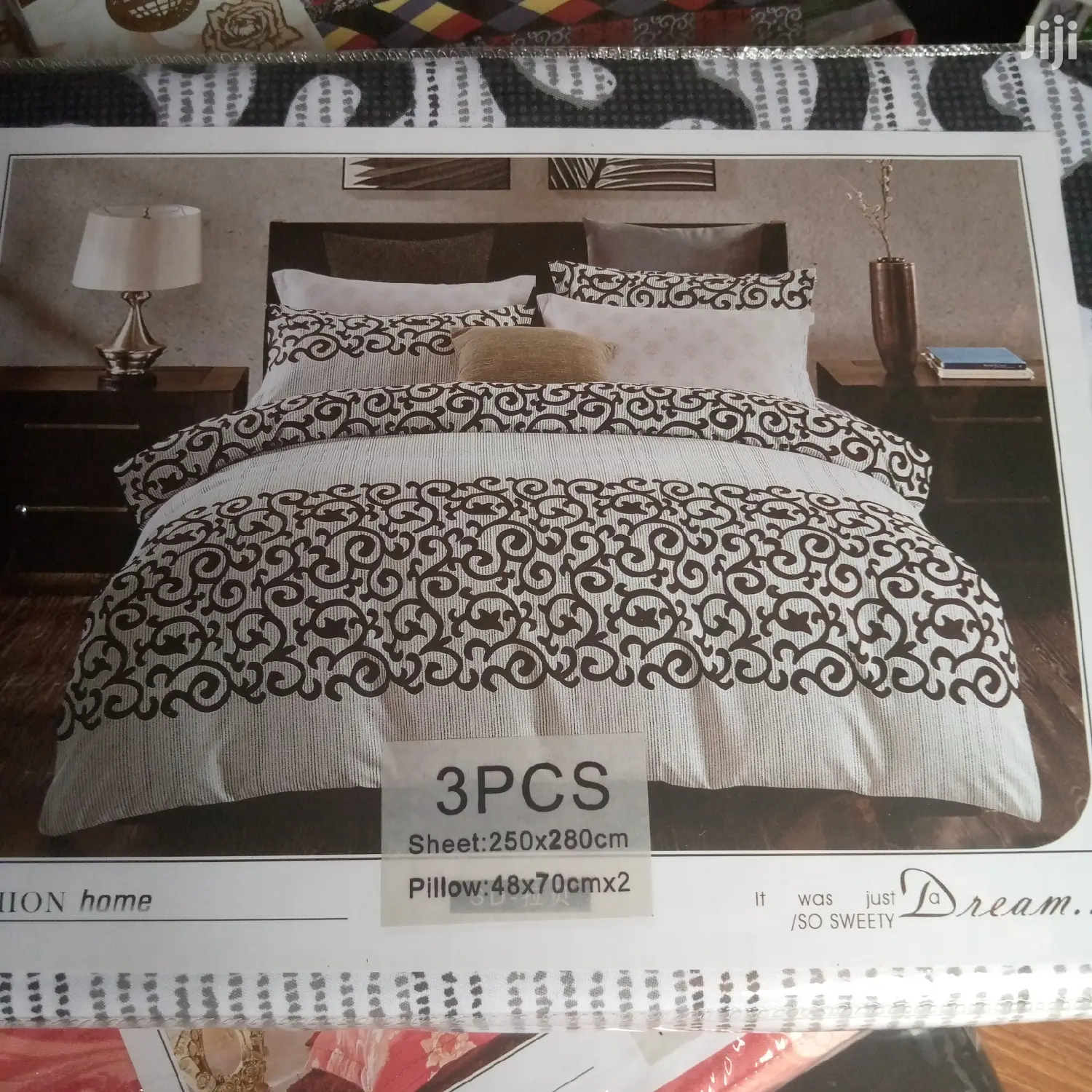 Cotton Bedsheet(Double With 2 Pillow Cases)