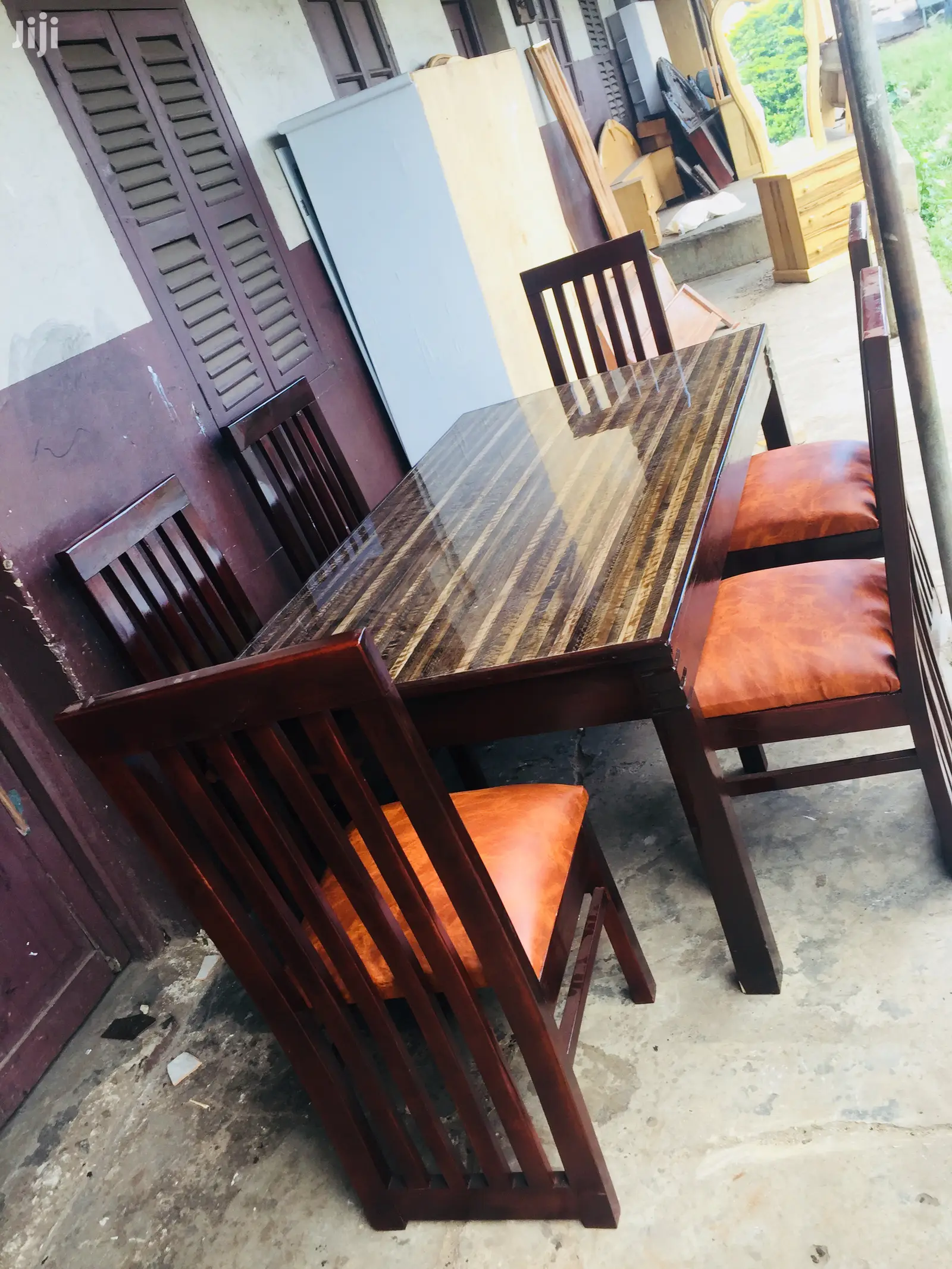 Six Seater Sprayed Dining