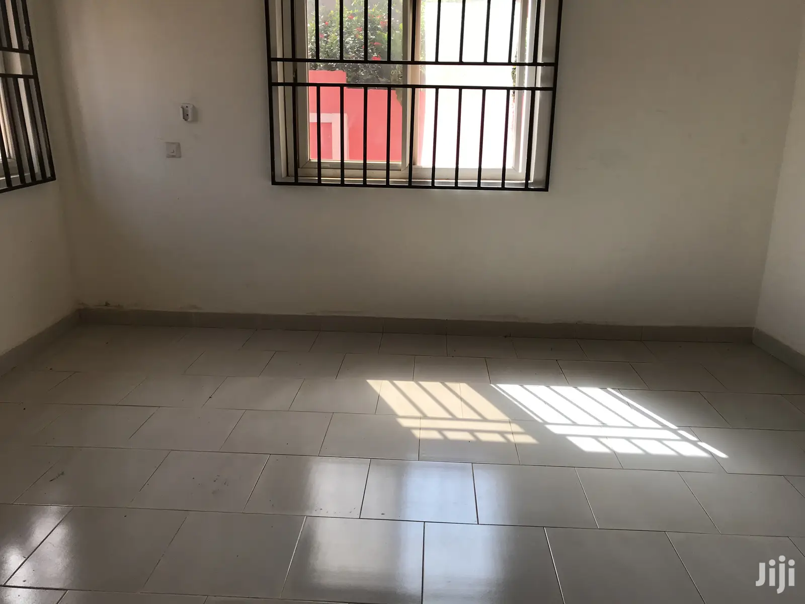 3 Bedrooms Self Contain for Rent Spintex Road