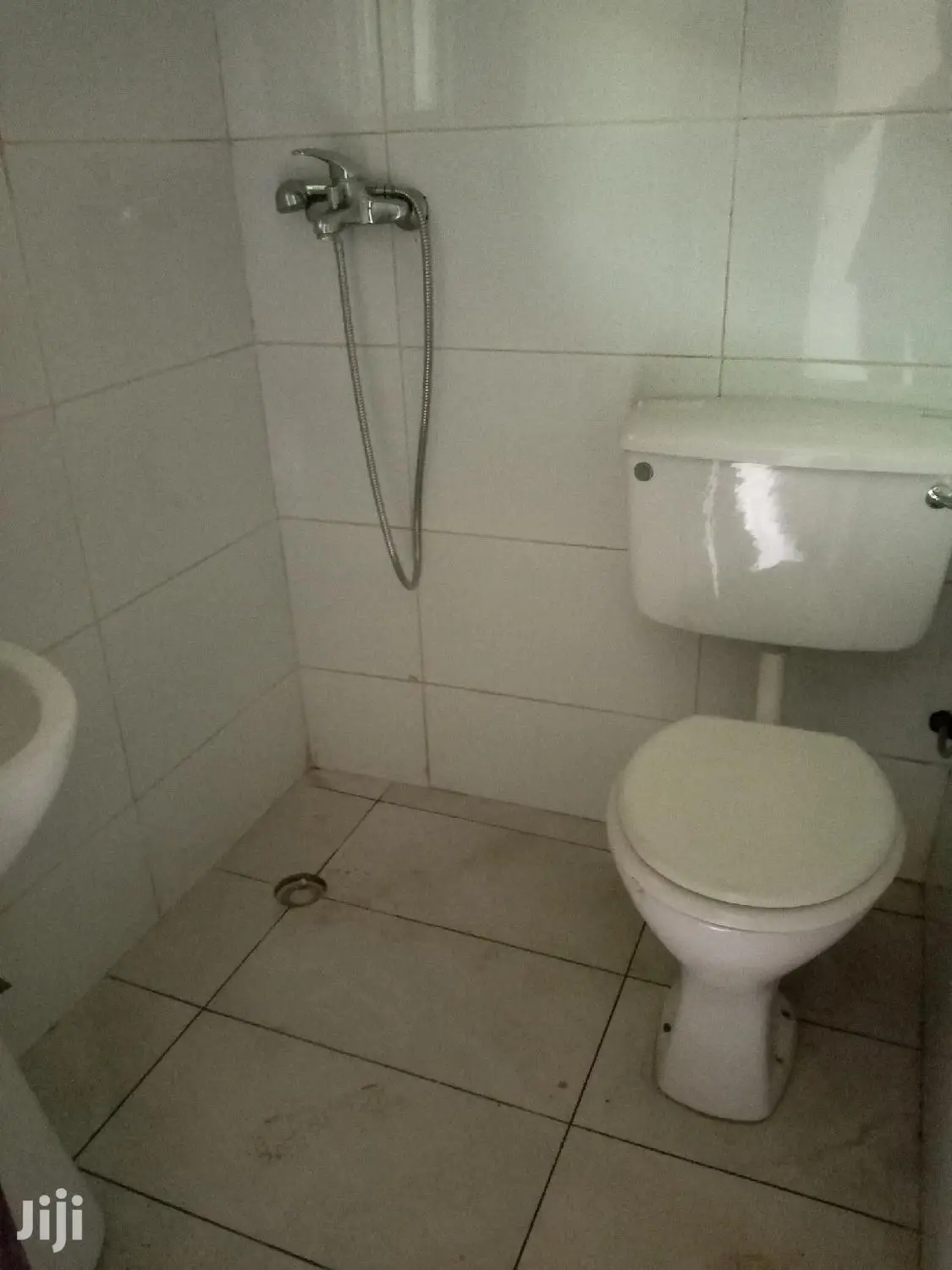 1yr Exe Single Room S/C Apartment