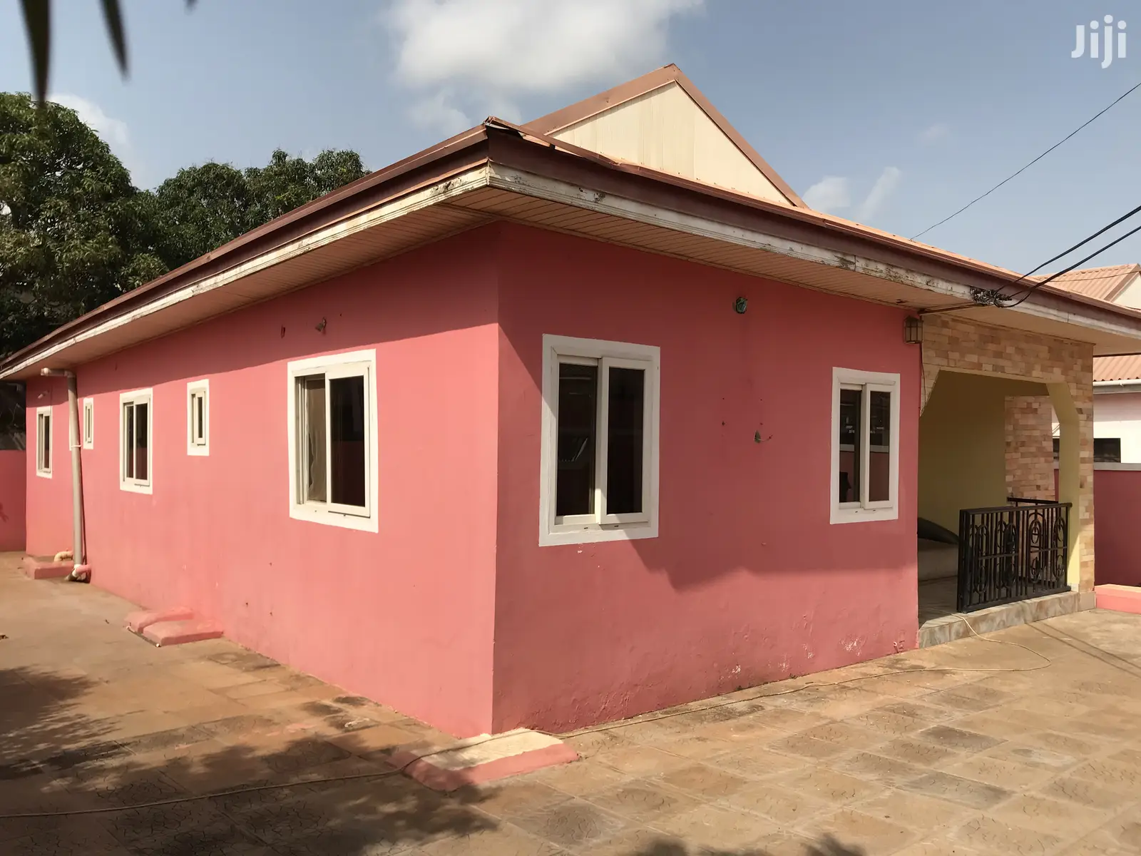2bdrm House in Tema Metropolitan for rent
