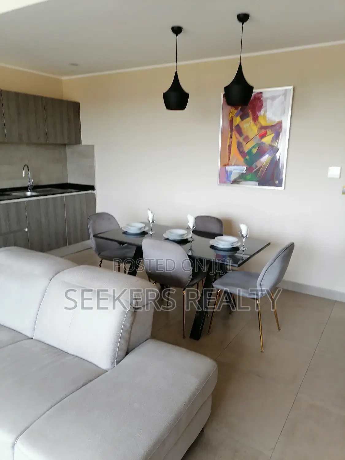 Furnished 2bdrm Penthouse in Seekers Realty, Osu for rent