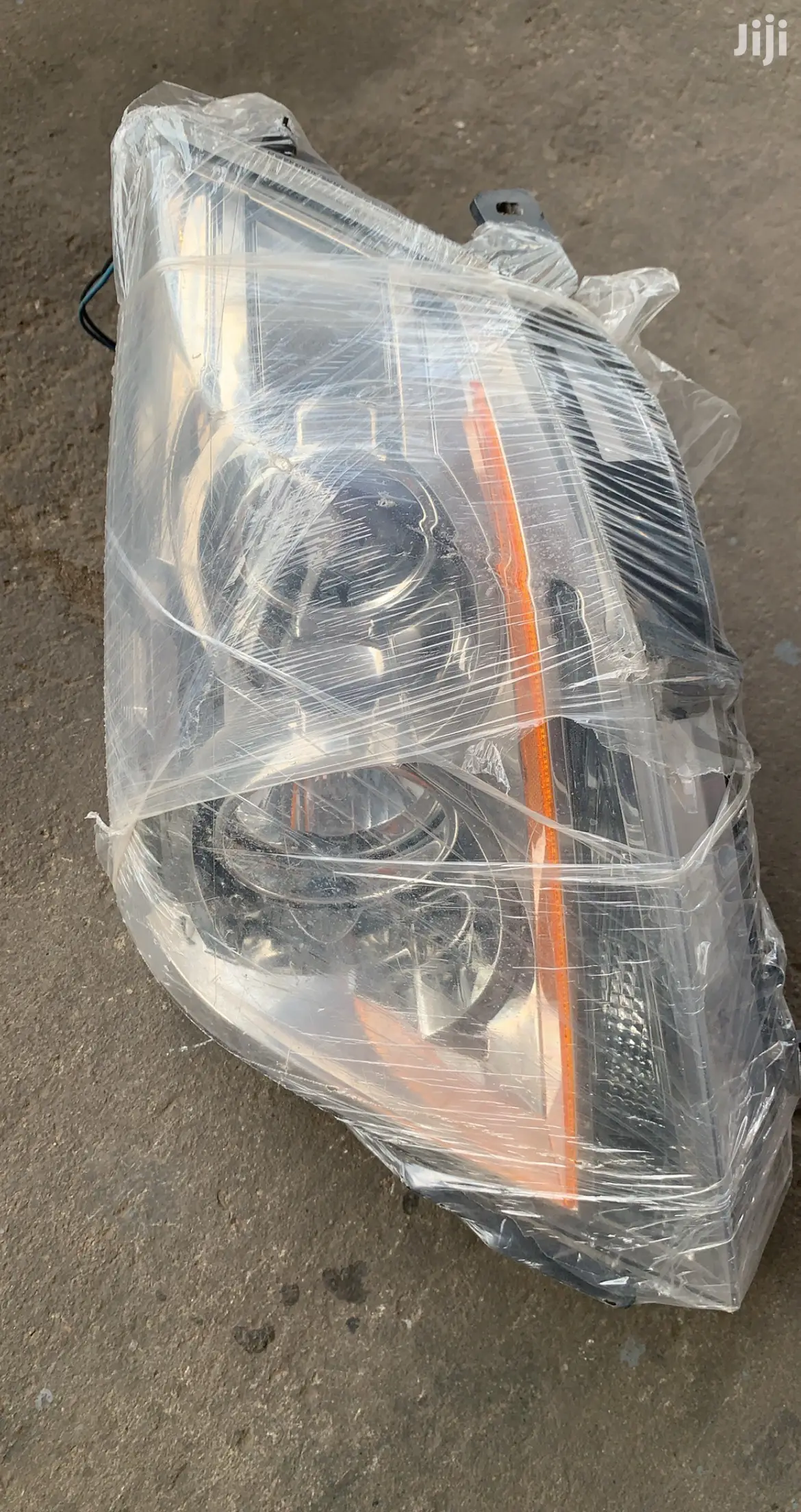 Escalade Head Light