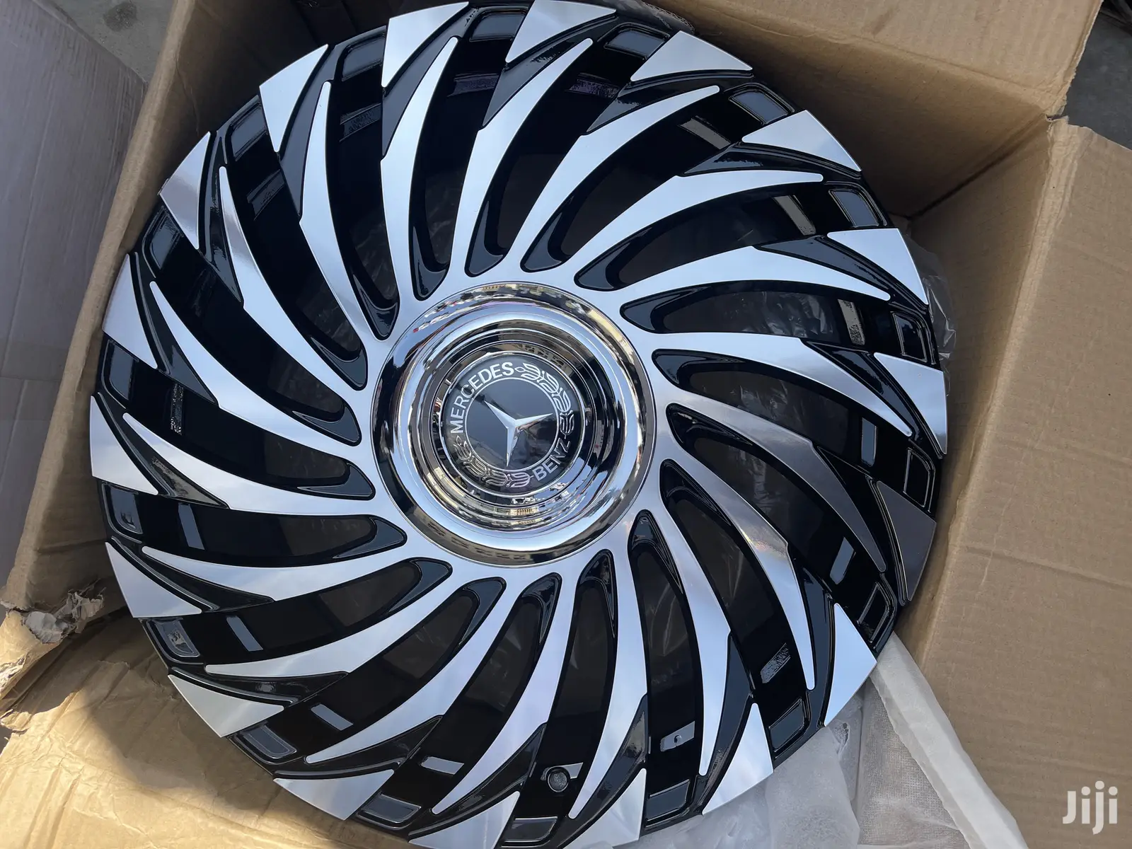 Mecedes Benz Rim